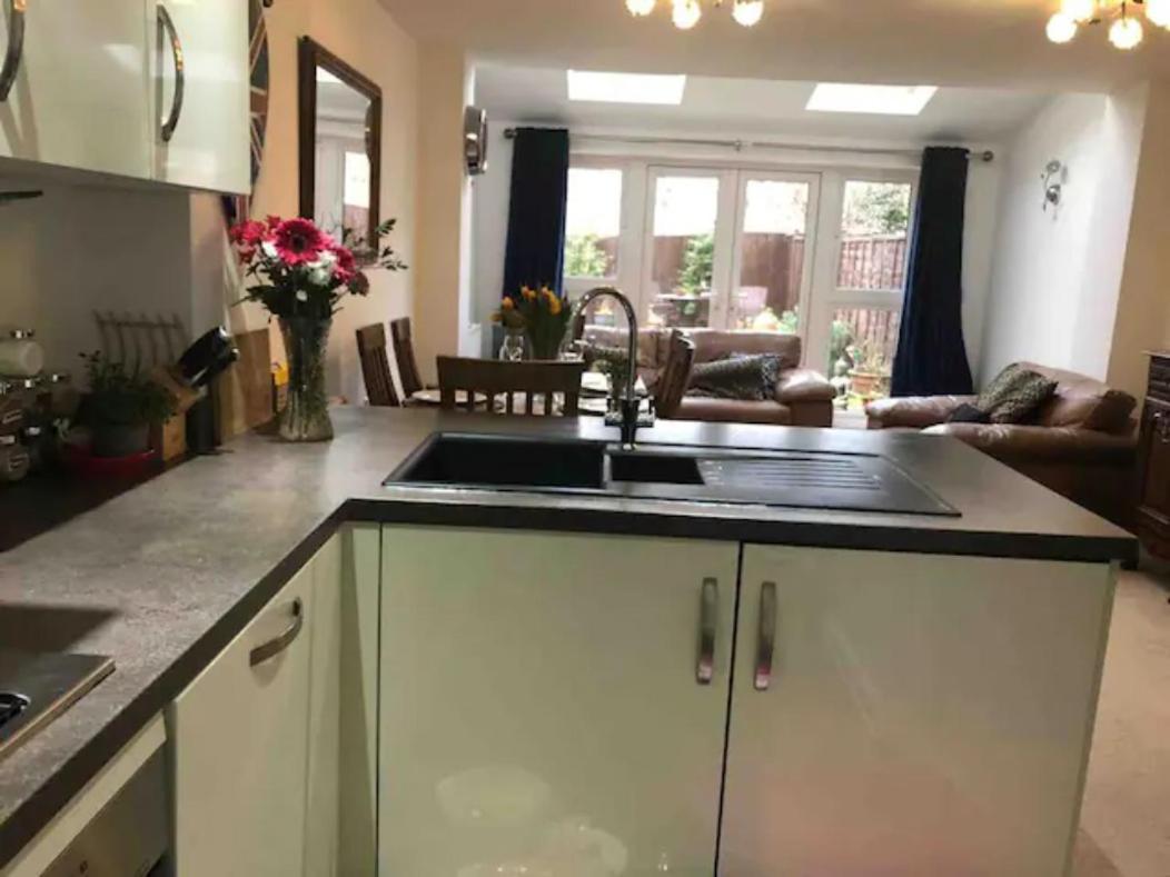 4 Bedroom House In Seaside Town Littlehampton Kültér fotó